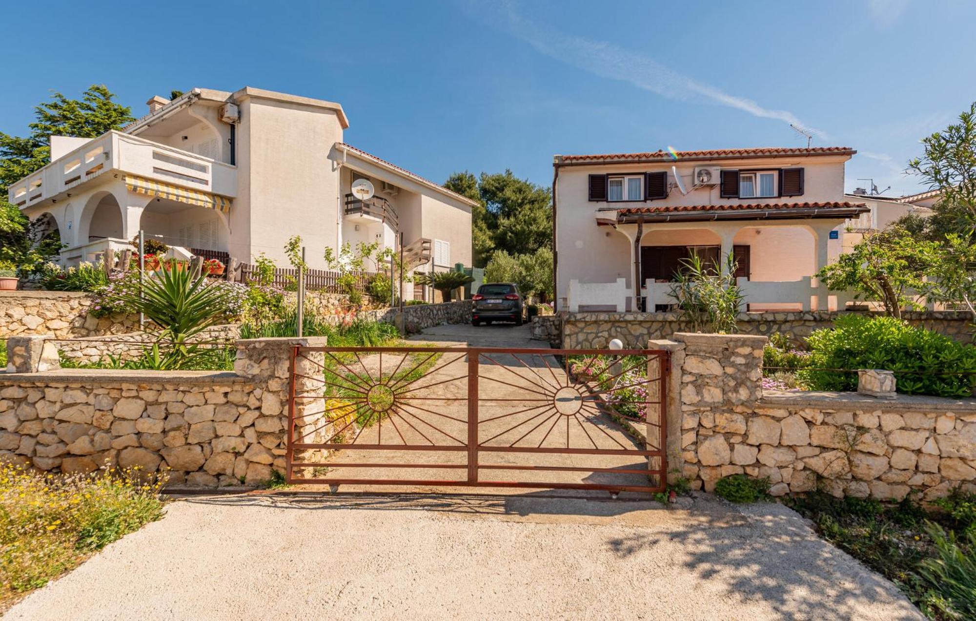 Nice Apartment In Potocnica With House Sea View Borovići Buitenkant foto